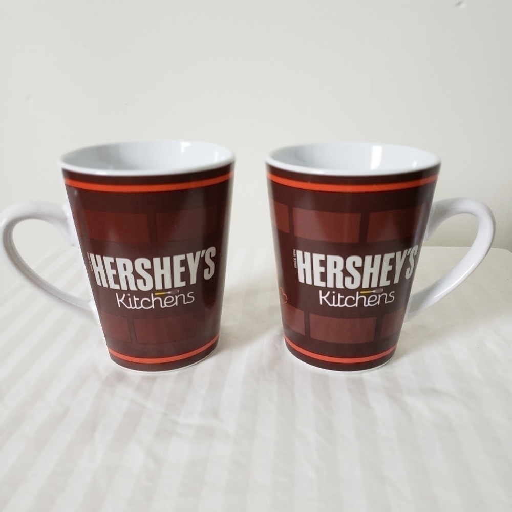 Hershey's Kitchens Coffee Mugs - Brand New Pair of Mugs